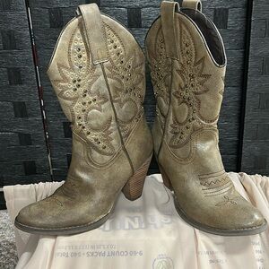 Western Boots